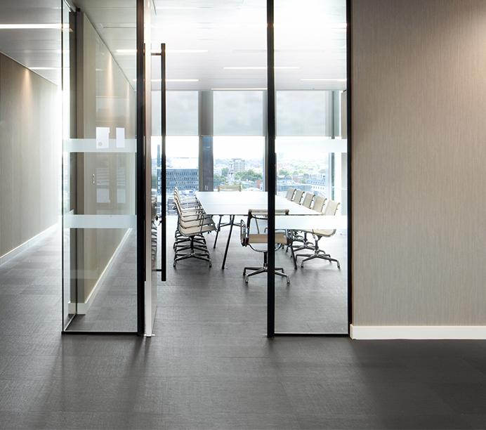 Workspace and Office Design Projects in London: Santander Asset Management