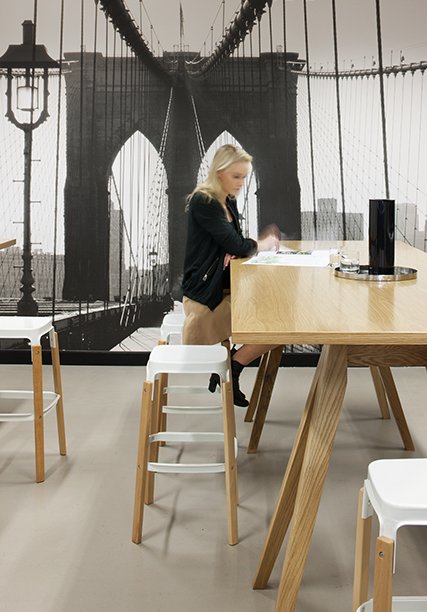 Workspace and Office Design Projects in New York: AOL
